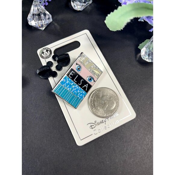 Disney Queen Elsa Trading Pin Frozen Eyes Brooch Lapel Pin Accessories Jewelry - Picture 2 of 6